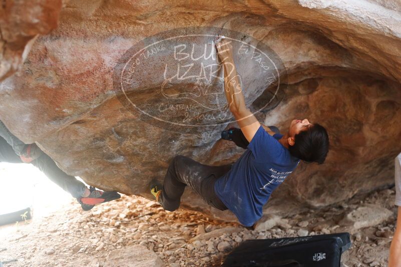 Bouldering in Hueco Tanks on 11/09/2019 with Blue Lizard Climbing and Yoga

Filename: SRM_20191109_1251540.jpg
Aperture: f/2.8
Shutter Speed: 1/250
Body: Canon EOS-1D Mark II
Lens: Canon EF 50mm f/1.8 II