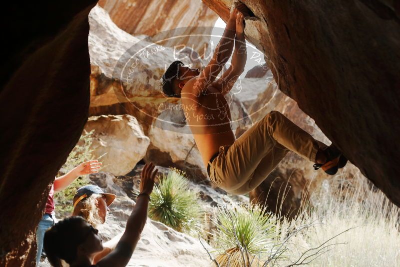 Bouldering in Hueco Tanks on 11/09/2019 with Blue Lizard Climbing and Yoga

Filename: SRM_20191109_1310560.jpg
Aperture: f/4.0
Shutter Speed: 1/250
Body: Canon EOS-1D Mark II
Lens: Canon EF 50mm f/1.8 II
