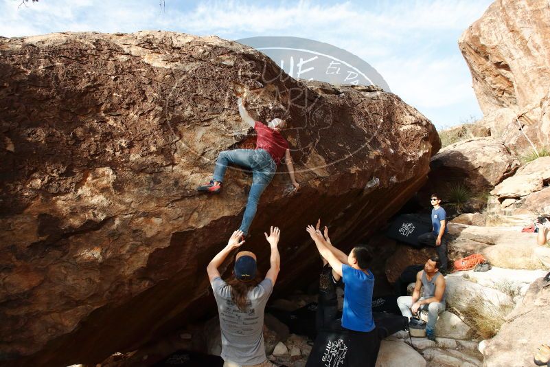 Bouldering in Hueco Tanks on 11/09/2019 with Blue Lizard Climbing and Yoga

Filename: SRM_20191109_1654210.jpg
Aperture: f/5.6
Shutter Speed: 1/1250
Body: Canon EOS-1D Mark II
Lens: Canon EF 16-35mm f/2.8 L