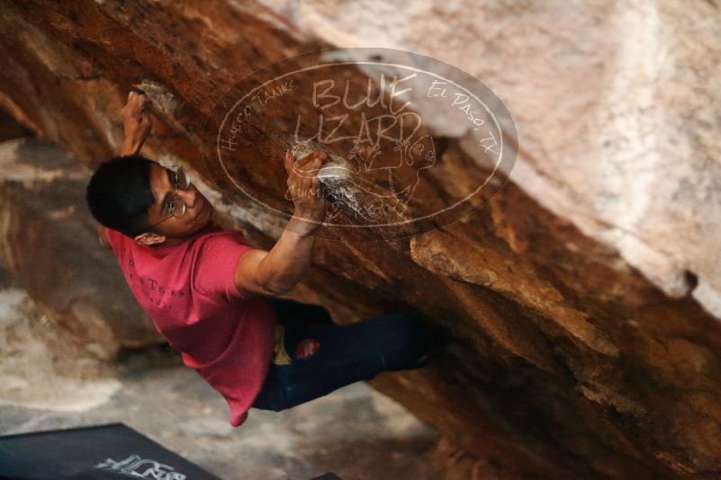 Bouldering in Hueco Tanks on 11/09/2019 with Blue Lizard Climbing and Yoga

Filename: SRM_20191109_1806070.jpg
Aperture: f/1.8
Shutter Speed: 1/200
Body: Canon EOS-1D Mark II
Lens: Canon EF 50mm f/1.8 II