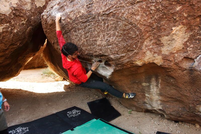 Bouldering in Hueco Tanks on 11/10/2019 with Blue Lizard Climbing and Yoga

Filename: SRM_20191110_1109360.jpg
Aperture: f/4.0
Shutter Speed: 1/320
Body: Canon EOS-1D Mark II
Lens: Canon EF 16-35mm f/2.8 L