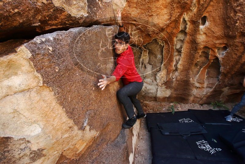 Bouldering in Hueco Tanks on 11/10/2019 with Blue Lizard Climbing and Yoga

Filename: SRM_20191110_1238560.jpg
Aperture: f/5.6
Shutter Speed: 1/250
Body: Canon EOS-1D Mark II
Lens: Canon EF 16-35mm f/2.8 L