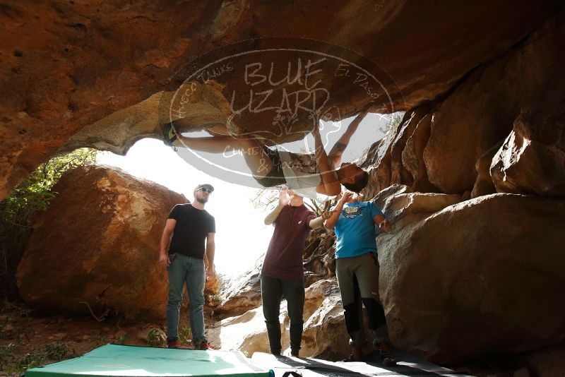 Bouldering in Hueco Tanks on 11/10/2019 with Blue Lizard Climbing and Yoga

Filename: SRM_20191110_1441241.jpg
Aperture: f/5.6
Shutter Speed: 1/640
Body: Canon EOS-1D Mark II
Lens: Canon EF 16-35mm f/2.8 L