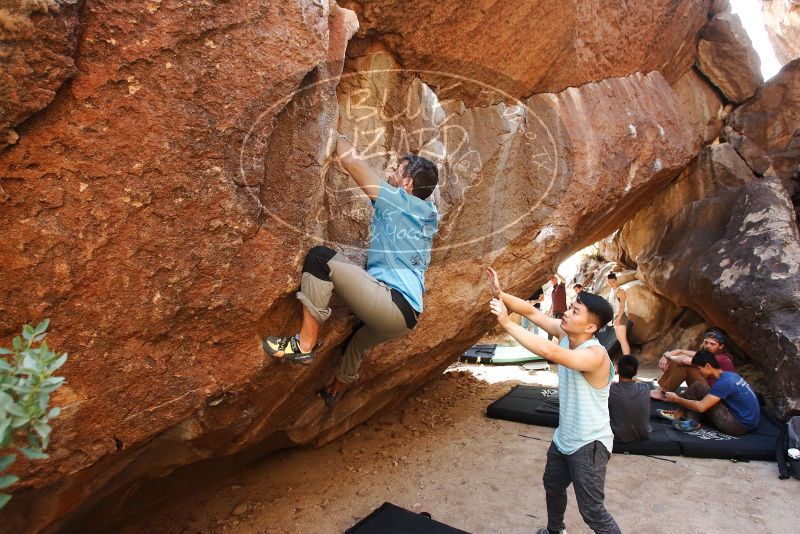 Bouldering in Hueco Tanks on 11/10/2019 with Blue Lizard Climbing and Yoga

Filename: SRM_20191110_1502150.jpg
Aperture: f/4.5
Shutter Speed: 1/320
Body: Canon EOS-1D Mark II
Lens: Canon EF 16-35mm f/2.8 L
