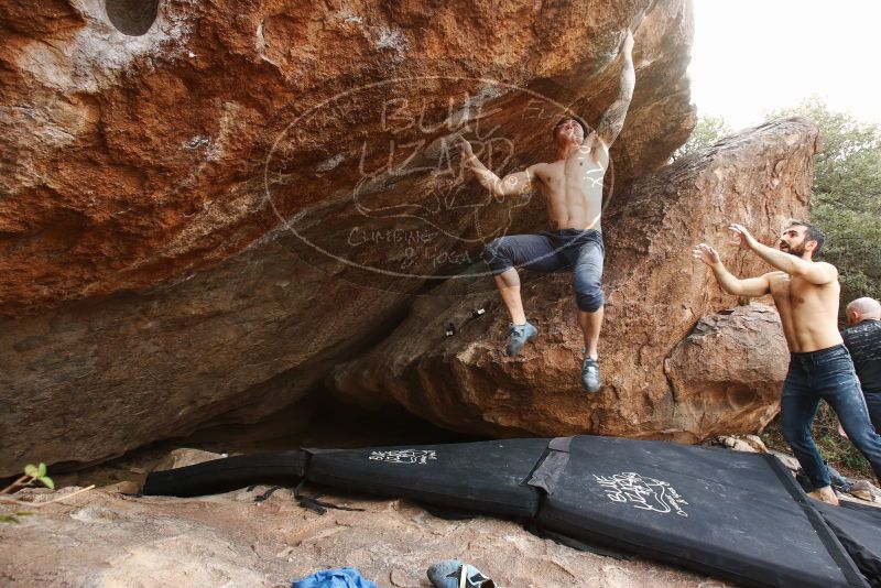 Bouldering in Hueco Tanks on 11/17/2019 with Blue Lizard Climbing and Yoga

Filename: SRM_20191117_1357431.jpg
Aperture: f/8.0
Shutter Speed: 1/250
Body: Canon EOS-1D Mark II
Lens: Canon EF 16-35mm f/2.8 L