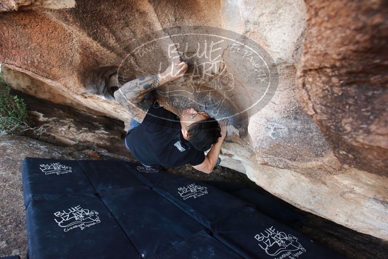Bouldering in Hueco Tanks on 11/17/2019 with Blue Lizard Climbing and Yoga

Filename: SRM_20191117_1554410.jpg
Aperture: f/4.5
Shutter Speed: 1/250
Body: Canon EOS-1D Mark II
Lens: Canon EF 16-35mm f/2.8 L