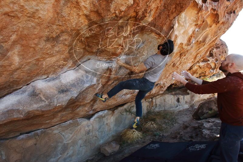 Bouldering in Hueco Tanks on 11/18/2019 with Blue Lizard Climbing and Yoga

Filename: SRM_20191118_1200510.jpg
Aperture: f/6.3
Shutter Speed: 1/250
Body: Canon EOS-1D Mark II
Lens: Canon EF 16-35mm f/2.8 L