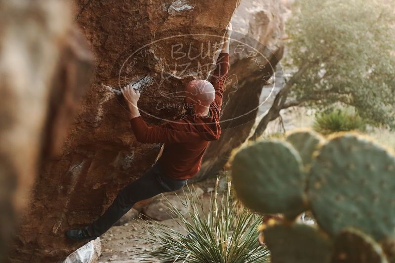 Bouldering in Hueco Tanks on 11/18/2019 with Blue Lizard Climbing and Yoga

Filename: SRM_20191118_1756460.jpg
Aperture: f/2.8
Shutter Speed: 1/250
Body: Canon EOS-1D Mark II
Lens: Canon EF 50mm f/1.8 II