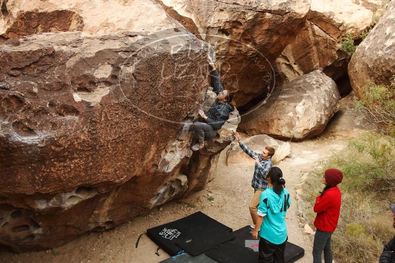 Bouldering in Hueco Tanks on 11/16/2019 with Blue Lizard Climbing and Yoga

Filename: SRM_20191116_1024200.jpg
Aperture: f/5.6
Shutter Speed: 1/400
Body: Canon EOS-1D Mark II
Lens: Canon EF 16-35mm f/2.8 L