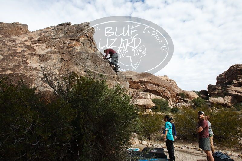 Bouldering in Hueco Tanks on 11/16/2019 with Blue Lizard Climbing and Yoga

Filename: SRM_20191116_1037080.jpg
Aperture: f/8.0
Shutter Speed: 1/400
Body: Canon EOS-1D Mark II
Lens: Canon EF 16-35mm f/2.8 L