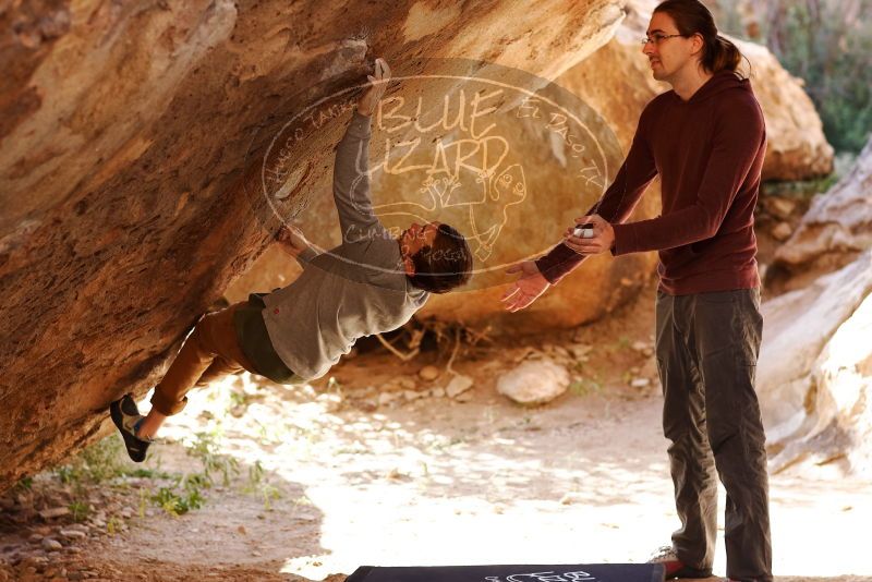 Bouldering in Hueco Tanks on 11/16/2019 with Blue Lizard Climbing and Yoga

Filename: SRM_20191116_1119300.jpg
Aperture: f/2.8
Shutter Speed: 1/320
Body: Canon EOS-1D Mark II
Lens: Canon EF 85mm f/1.2 L II