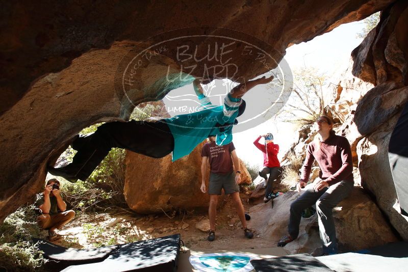 Bouldering in Hueco Tanks on 11/16/2019 with Blue Lizard Climbing and Yoga

Filename: SRM_20191116_1153190.jpg
Aperture: f/5.6
Shutter Speed: 1/320
Body: Canon EOS-1D Mark II
Lens: Canon EF 16-35mm f/2.8 L