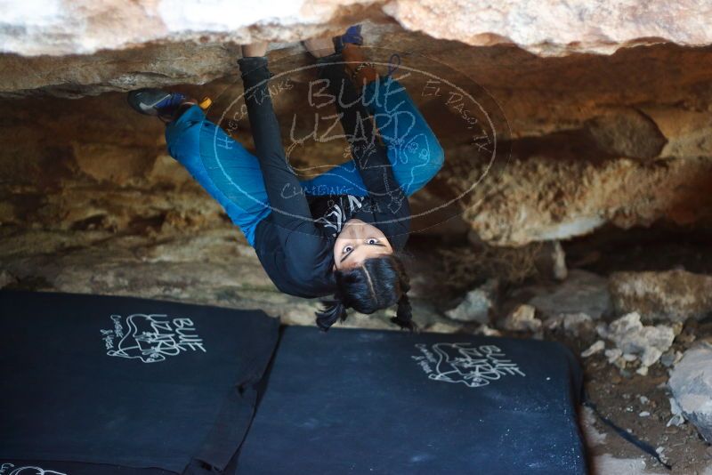 Bouldering in Hueco Tanks on 11/23/2019 with Blue Lizard Climbing and Yoga

Filename: SRM_20191123_1639550.jpg
Aperture: f/1.8
Shutter Speed: 1/160
Body: Canon EOS-1D Mark II
Lens: Canon EF 50mm f/1.8 II