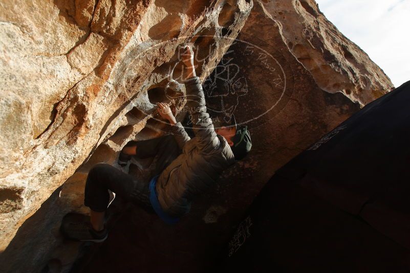 Bouldering in Hueco Tanks on 11/24/2019 with Blue Lizard Climbing and Yoga

Filename: SRM_20191124_1641440.jpg
Aperture: f/7.1
Shutter Speed: 1/400
Body: Canon EOS-1D Mark II
Lens: Canon EF 16-35mm f/2.8 L