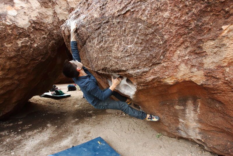 Bouldering in Hueco Tanks on 11/25/2019 with Blue Lizard Climbing and Yoga

Filename: SRM_20191125_1057070.jpg
Aperture: f/4.5
Shutter Speed: 1/250
Body: Canon EOS-1D Mark II
Lens: Canon EF 16-35mm f/2.8 L