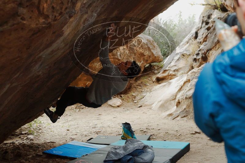 Bouldering in Hueco Tanks on 11/25/2019 with Blue Lizard Climbing and Yoga

Filename: SRM_20191125_1205050.jpg
Aperture: f/4.0
Shutter Speed: 1/250
Body: Canon EOS-1D Mark II
Lens: Canon EF 50mm f/1.8 II