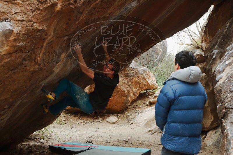 Bouldering in Hueco Tanks on 11/25/2019 with Blue Lizard Climbing and Yoga

Filename: SRM_20191125_1223580.jpg
Aperture: f/5.6
Shutter Speed: 1/250
Body: Canon EOS-1D Mark II
Lens: Canon EF 50mm f/1.8 II