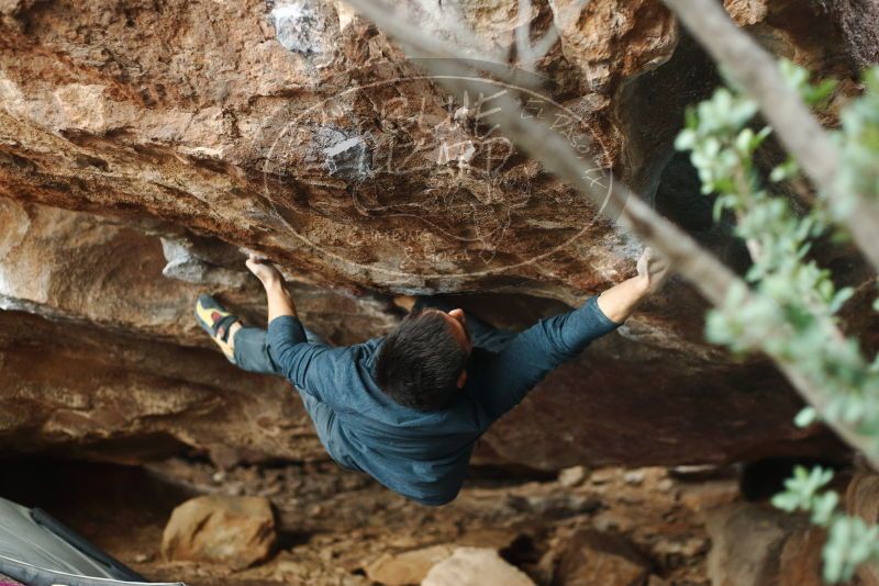 Bouldering in Hueco Tanks on 11/25/2019 with Blue Lizard Climbing and Yoga

Filename: SRM_20191125_1641210.jpg
Aperture: f/2.5
Shutter Speed: 1/320
Body: Canon EOS-1D Mark II
Lens: Canon EF 50mm f/1.8 II