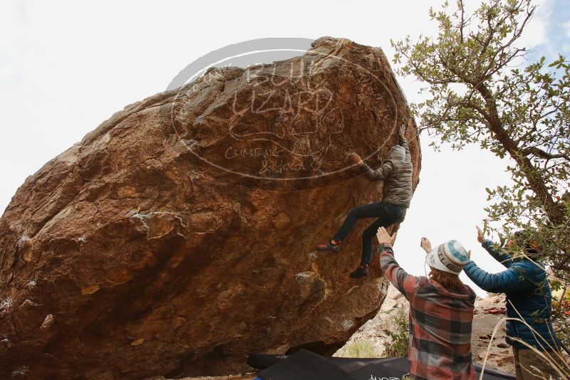 Bouldering in Hueco Tanks on 11/26/2019 with Blue Lizard Climbing and Yoga

Filename: SRM_20191126_1145210.jpg
Aperture: f/8.0
Shutter Speed: 1/250
Body: Canon EOS-1D Mark II
Lens: Canon EF 16-35mm f/2.8 L
