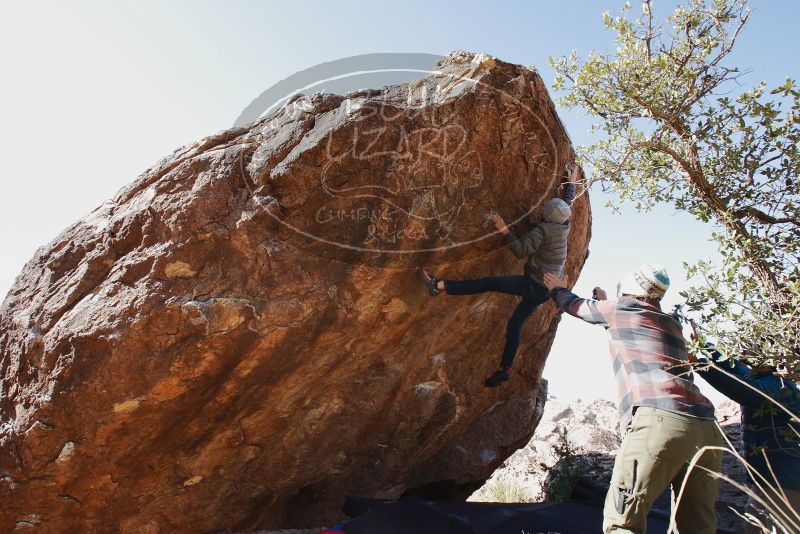 Bouldering in Hueco Tanks on 11/26/2019 with Blue Lizard Climbing and Yoga

Filename: SRM_20191126_1220280.jpg
Aperture: f/8.0
Shutter Speed: 1/250
Body: Canon EOS-1D Mark II
Lens: Canon EF 16-35mm f/2.8 L