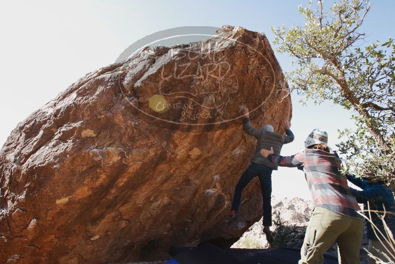 Bouldering in Hueco Tanks on 11/26/2019 with Blue Lizard Climbing and Yoga

Filename: SRM_20191126_1240301.jpg
Aperture: f/8.0
Shutter Speed: 1/250
Body: Canon EOS-1D Mark II
Lens: Canon EF 16-35mm f/2.8 L