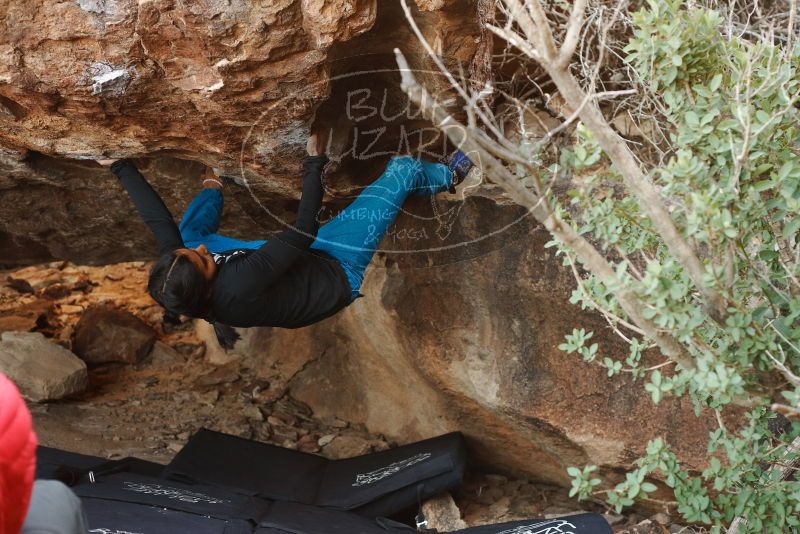 Bouldering in Hueco Tanks on 11/26/2019 with Blue Lizard Climbing and Yoga

Filename: SRM_20191126_1546370.jpg
Aperture: f/4.0
Shutter Speed: 1/250
Body: Canon EOS-1D Mark II
Lens: Canon EF 50mm f/1.8 II
