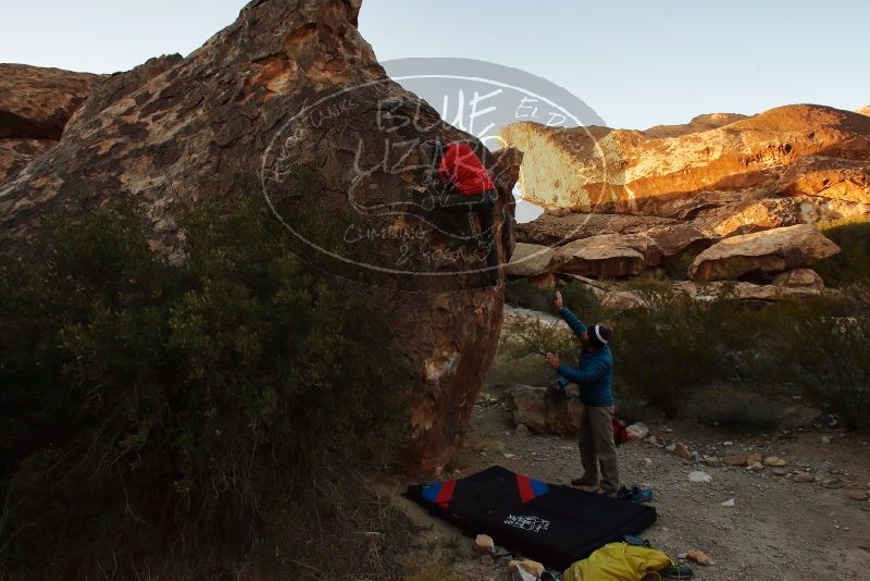 Bouldering in Hueco Tanks on 11/26/2019 with Blue Lizard Climbing and Yoga

Filename: SRM_20191126_1747170.jpg
Aperture: f/7.1
Shutter Speed: 1/250
Body: Canon EOS-1D Mark II
Lens: Canon EF 16-35mm f/2.8 L