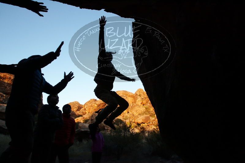 Bouldering in Hueco Tanks on 11/26/2019 with Blue Lizard Climbing and Yoga

Filename: SRM_20191126_1755092.jpg
Aperture: f/9.0
Shutter Speed: 1/250
Body: Canon EOS-1D Mark II
Lens: Canon EF 16-35mm f/2.8 L