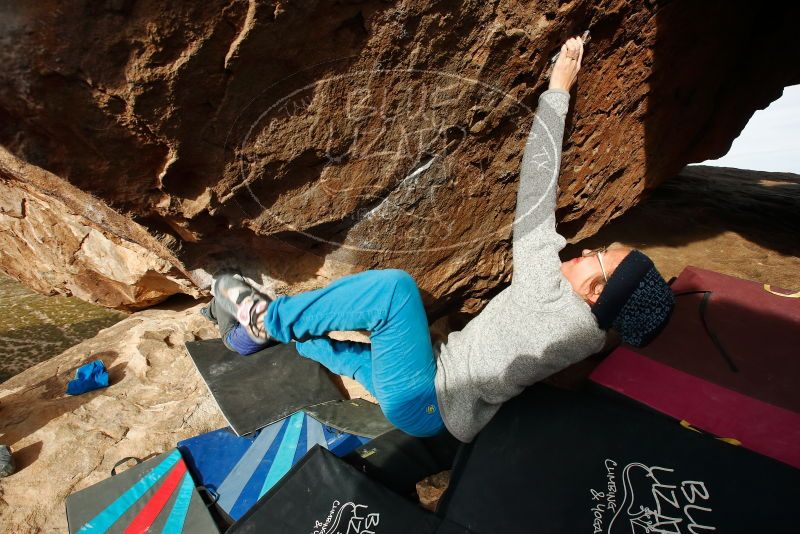 Bouldering in Hueco Tanks on 11/27/2019 with Blue Lizard Climbing and Yoga

Filename: SRM_20191127_1004010.jpg
Aperture: f/8.0
Shutter Speed: 1/250
Body: Canon EOS-1D Mark II
Lens: Canon EF 16-35mm f/2.8 L