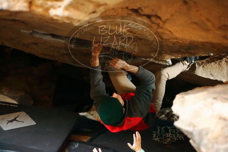 Bouldering in Hueco Tanks on 11/29/2019 with Blue Lizard Climbing and Yoga

Filename: SRM_20191129_1215310.jpg
Aperture: f/2.2
Shutter Speed: 1/250
Body: Canon EOS-1D Mark II
Lens: Canon EF 50mm f/1.8 II