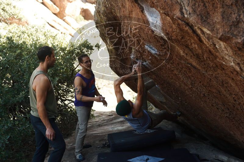 Bouldering in Hueco Tanks on 11/29/2019 with Blue Lizard Climbing and Yoga

Filename: SRM_20191129_1429420.jpg
Aperture: f/4.5
Shutter Speed: 1/250
Body: Canon EOS-1D Mark II
Lens: Canon EF 50mm f/1.8 II