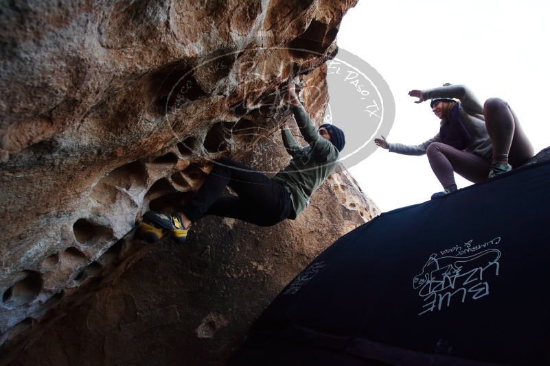 Bouldering in Hueco Tanks on 11/30/2019 with Blue Lizard Climbing and Yoga

Filename: SRM_20191130_1020580.jpg
Aperture: f/6.3
Shutter Speed: 1/250
Body: Canon EOS-1D Mark II
Lens: Canon EF 16-35mm f/2.8 L