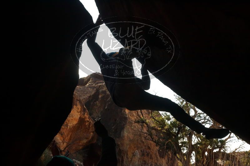 Bouldering in Hueco Tanks on 11/30/2019 with Blue Lizard Climbing and Yoga

Filename: SRM_20191130_1126400.jpg
Aperture: f/14.0
Shutter Speed: 1/250
Body: Canon EOS-1D Mark II
Lens: Canon EF 50mm f/1.8 II