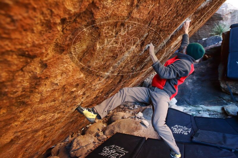 Bouldering in Hueco Tanks on 11/30/2019 with Blue Lizard Climbing and Yoga

Filename: SRM_20191130_1739080.jpg
Aperture: f/3.5
Shutter Speed: 1/250
Body: Canon EOS-1D Mark II
Lens: Canon EF 16-35mm f/2.8 L