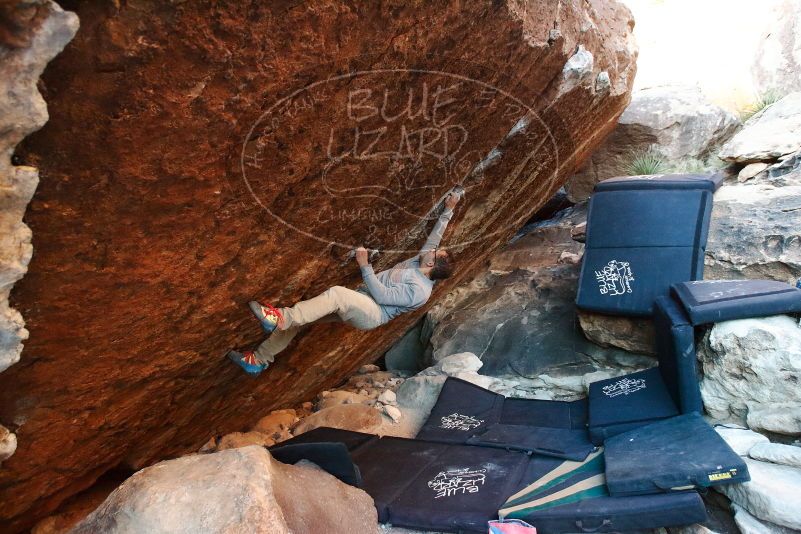 Bouldering in Hueco Tanks on 11/30/2019 with Blue Lizard Climbing and Yoga

Filename: SRM_20191130_1751330.jpg
Aperture: f/4.5
Shutter Speed: 1/250
Body: Canon EOS-1D Mark II
Lens: Canon EF 16-35mm f/2.8 L