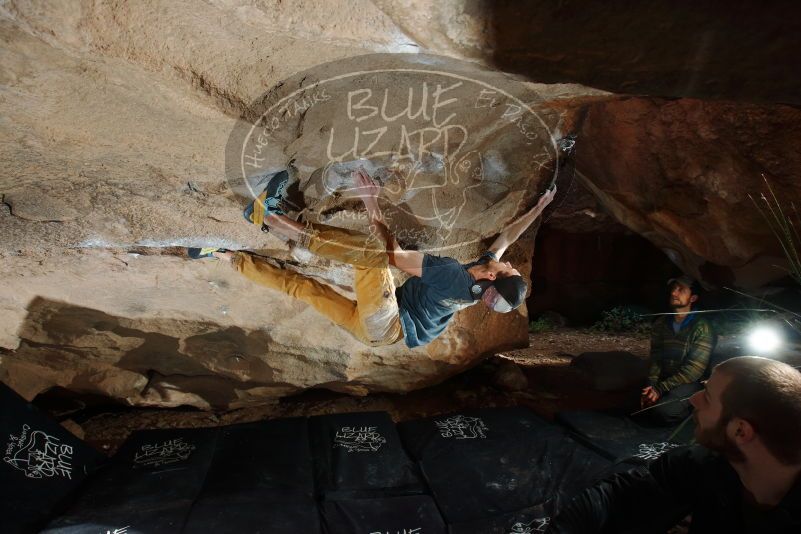 Bouldering in Hueco Tanks on 12/11/2019 with Blue Lizard Climbing and Yoga

Filename: SRM_20191211_1221480.jpg
Aperture: f/6.3
Shutter Speed: 1/250
Body: Canon EOS-1D Mark II
Lens: Canon EF 16-35mm f/2.8 L