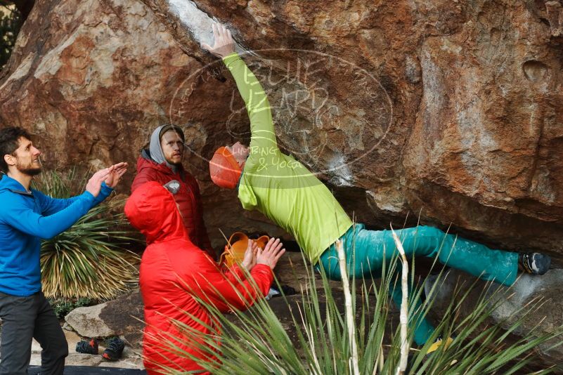 Bouldering in Hueco Tanks on 12/11/2019 with Blue Lizard Climbing and Yoga

Filename: SRM_20191211_1650470.jpg
Aperture: f/4.0
Shutter Speed: 1/400
Body: Canon EOS-1D Mark II
Lens: Canon EF 50mm f/1.8 II