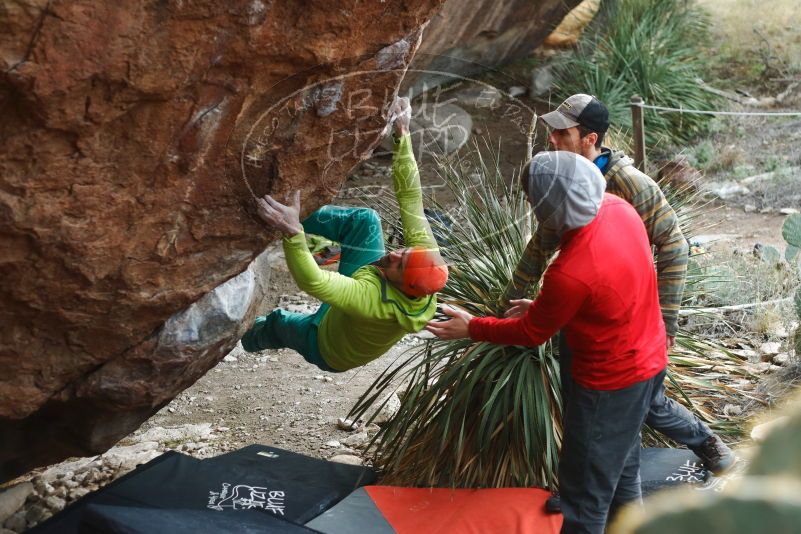 Bouldering in Hueco Tanks on 12/11/2019 with Blue Lizard Climbing and Yoga

Filename: SRM_20191211_1706090.jpg
Aperture: f/2.8
Shutter Speed: 1/500
Body: Canon EOS-1D Mark II
Lens: Canon EF 50mm f/1.8 II