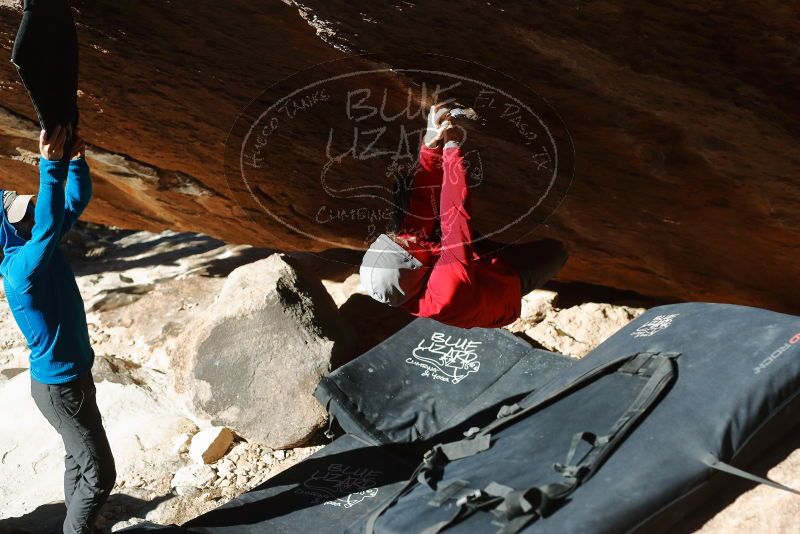 Bouldering in Hueco Tanks on 12/13/2019 with Blue Lizard Climbing and Yoga

Filename: SRM_20191213_1154150.jpg
Aperture: f/4.0
Shutter Speed: 1/500
Body: Canon EOS-1D Mark II
Lens: Canon EF 50mm f/1.8 II