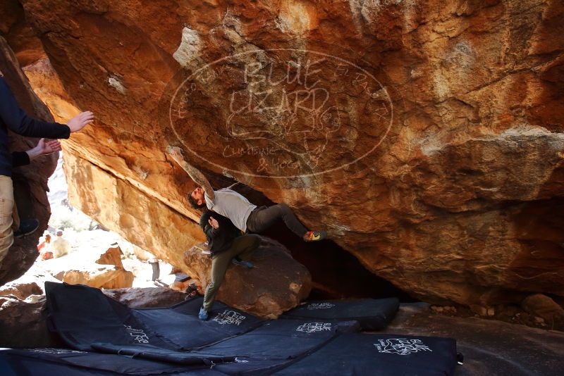 Bouldering in Hueco Tanks on 12/13/2019 with Blue Lizard Climbing and Yoga

Filename: SRM_20191213_1411460.jpg
Aperture: f/4.0
Shutter Speed: 1/250
Body: Canon EOS-1D Mark II
Lens: Canon EF 16-35mm f/2.8 L