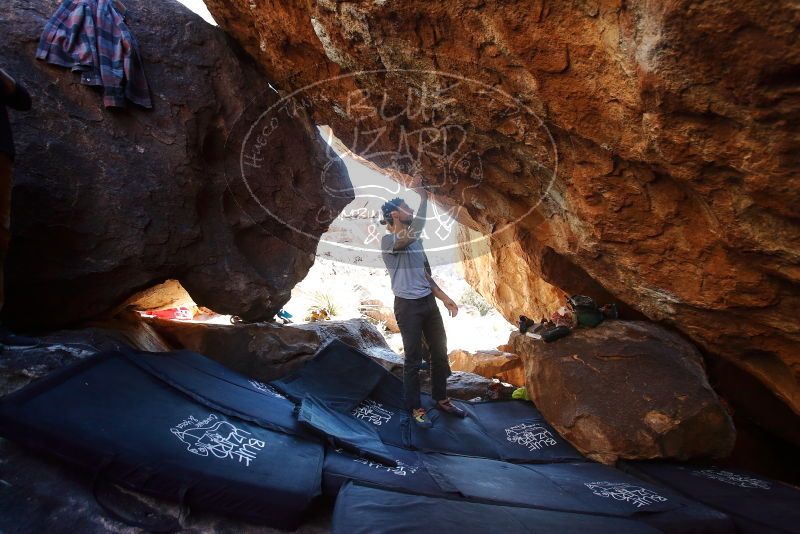 Bouldering in Hueco Tanks on 12/13/2019 with Blue Lizard Climbing and Yoga

Filename: SRM_20191213_1510230.jpg
Aperture: f/4.0
Shutter Speed: 1/250
Body: Canon EOS-1D Mark II
Lens: Canon EF 16-35mm f/2.8 L