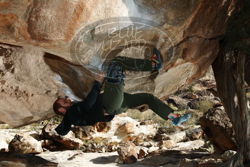 Bouldering in Hueco Tanks on 12/13/2019 with Blue Lizard Climbing and Yoga

Filename: SRM_20191213_1546230.jpg
Aperture: f/6.3
Shutter Speed: 1/250
Body: Canon EOS-1D Mark II
Lens: Canon EF 16-35mm f/2.8 L