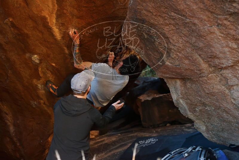 Bouldering in Hueco Tanks on 12/13/2019 with Blue Lizard Climbing and Yoga

Filename: SRM_20191213_1710331.jpg
Aperture: f/3.5
Shutter Speed: 1/250
Body: Canon EOS-1D Mark II
Lens: Canon EF 50mm f/1.8 II