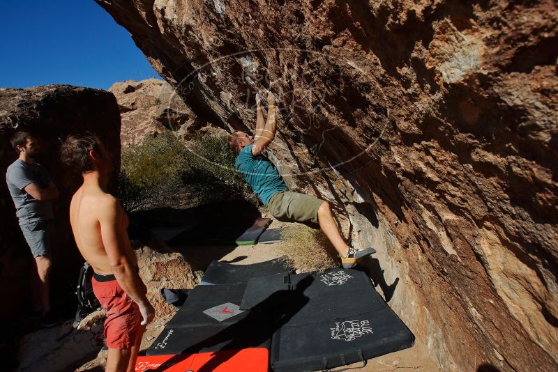 Bouldering in Hueco Tanks on 12/14/2019 with Blue Lizard Climbing and Yoga

Filename: SRM_20191214_1414470.jpg
Aperture: f/10.0
Shutter Speed: 1/500
Body: Canon EOS-1D Mark II
Lens: Canon EF 16-35mm f/2.8 L