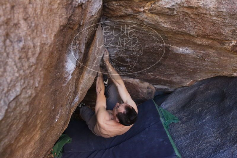 Bouldering in Hueco Tanks on 12/14/2019 with Blue Lizard Climbing and Yoga

Filename: SRM_20191214_1623240.jpg
Aperture: f/4.0
Shutter Speed: 1/250
Body: Canon EOS-1D Mark II
Lens: Canon EF 16-35mm f/2.8 L