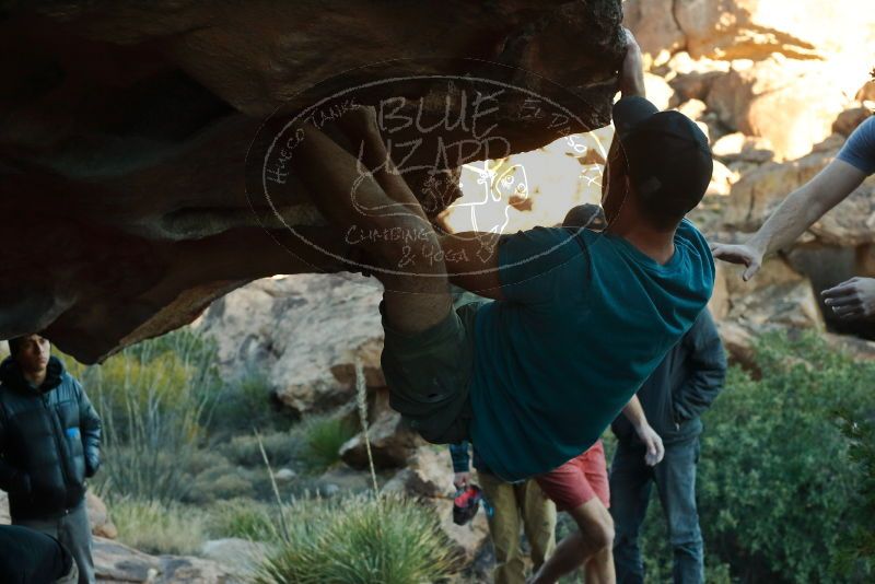 Bouldering in Hueco Tanks on 12/14/2019 with Blue Lizard Climbing and Yoga

Filename: SRM_20191214_1729110.jpg
Aperture: f/5.6
Shutter Speed: 1/250
Body: Canon EOS-1D Mark II
Lens: Canon EF 50mm f/1.8 II