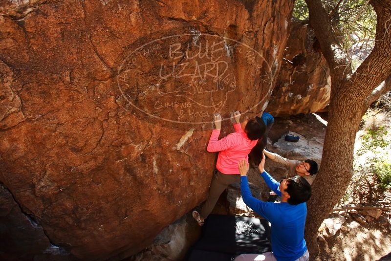Bouldering in Hueco Tanks on 12/15/2019 with Blue Lizard Climbing and Yoga

Filename: SRM_20191215_1457420.jpg
Aperture: f/5.0
Shutter Speed: 1/200
Body: Canon EOS-1D Mark II
Lens: Canon EF 16-35mm f/2.8 L