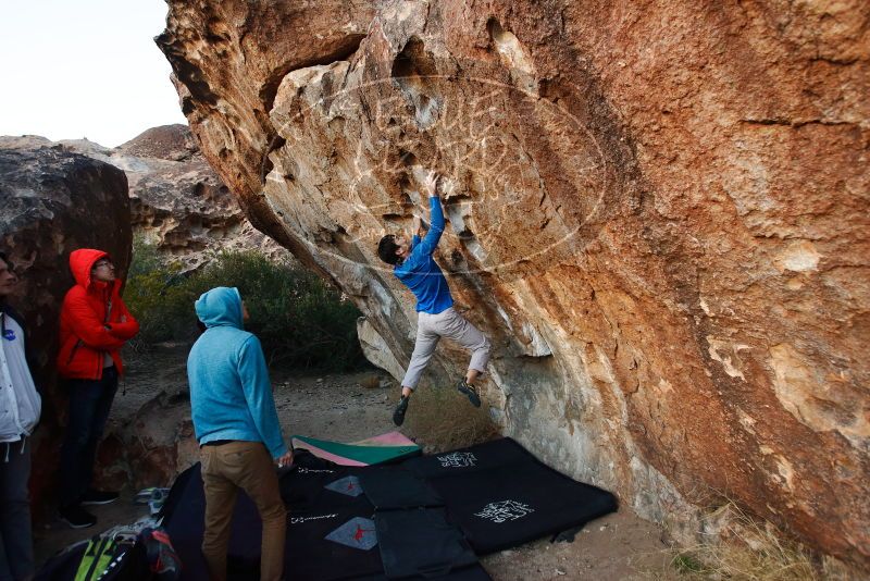 Bouldering in Hueco Tanks on 12/15/2019 with Blue Lizard Climbing and Yoga

Filename: SRM_20191215_1758440.jpg
Aperture: f/4.0
Shutter Speed: 1/250
Body: Canon EOS-1D Mark II
Lens: Canon EF 16-35mm f/2.8 L