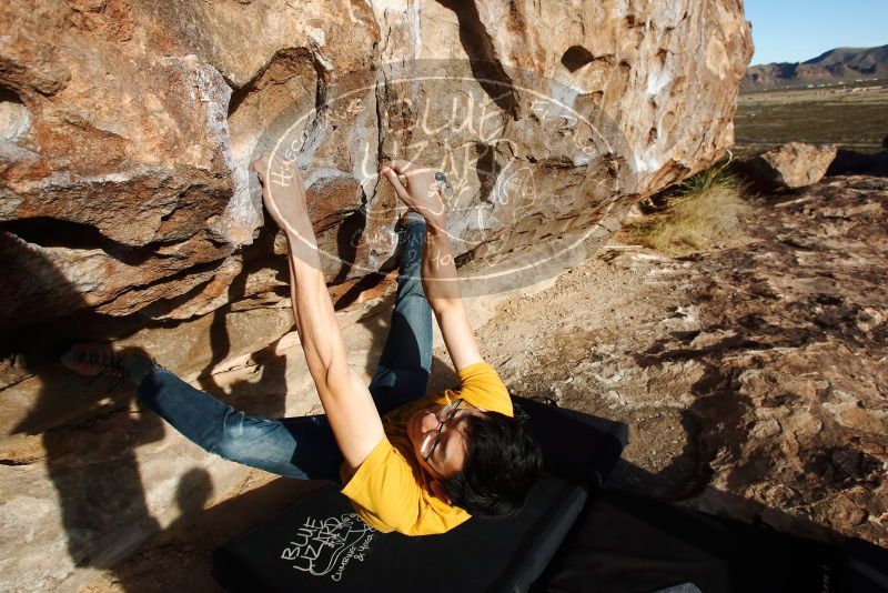 Bouldering in Hueco Tanks on 12/16/2019 with Blue Lizard Climbing and Yoga

Filename: SRM_20191216_1011150.jpg
Aperture: f/8.0
Shutter Speed: 1/400
Body: Canon EOS-1D Mark II
Lens: Canon EF 16-35mm f/2.8 L