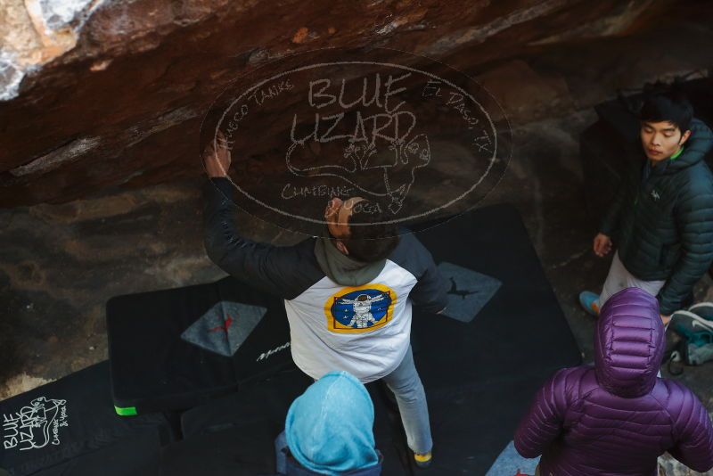 Bouldering in Hueco Tanks on 12/16/2019 with Blue Lizard Climbing and Yoga

Filename: SRM_20191216_1146390.jpg
Aperture: f/3.2
Shutter Speed: 1/250
Body: Canon EOS-1D Mark II
Lens: Canon EF 50mm f/1.8 II